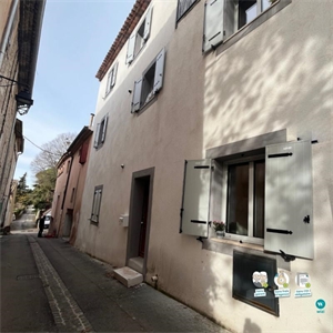 t2 à la location -   13510  EGUILLES, surface 50 m2 location t2 - UBI420364534